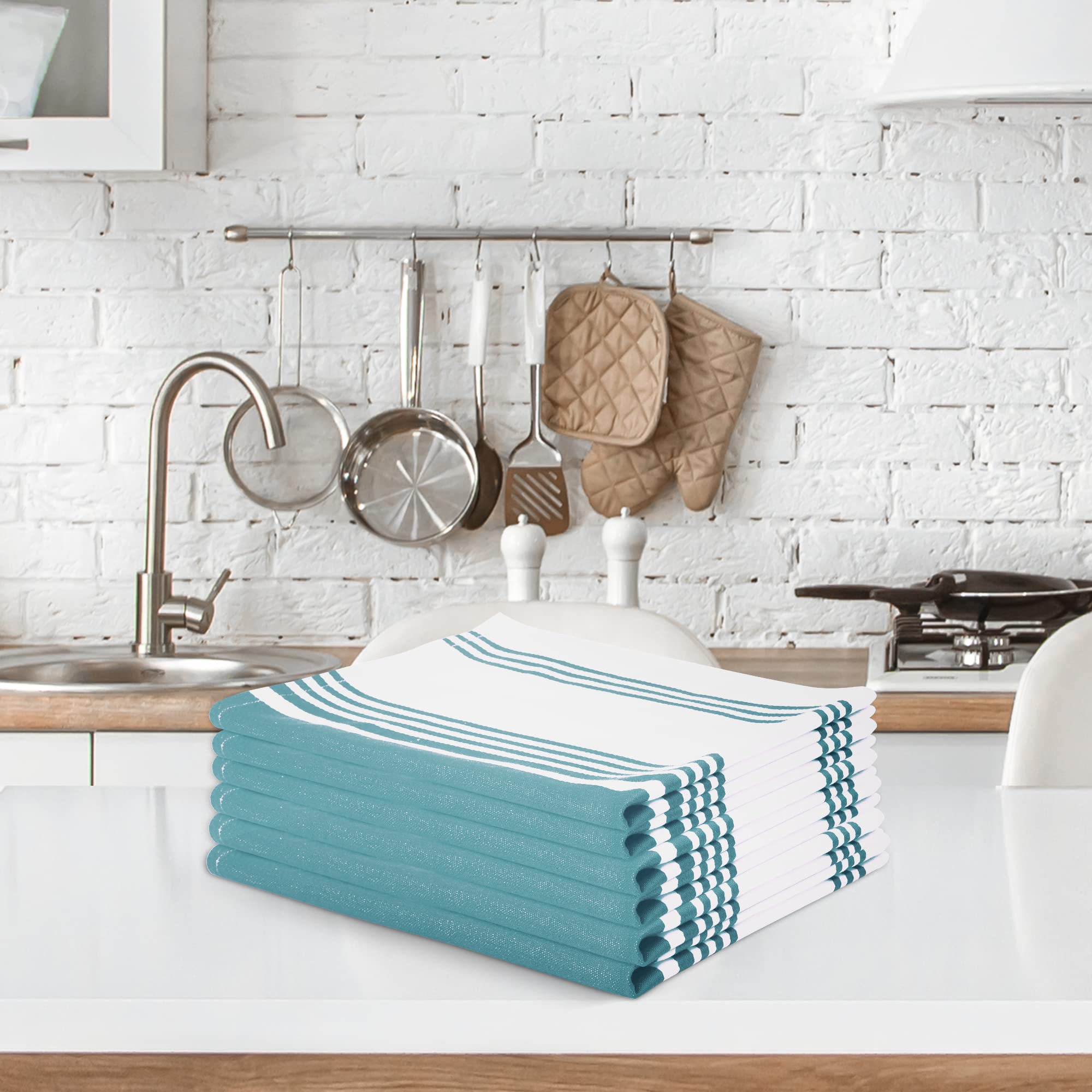 Urban Villa machine washable kitchen towels retain color after many washes