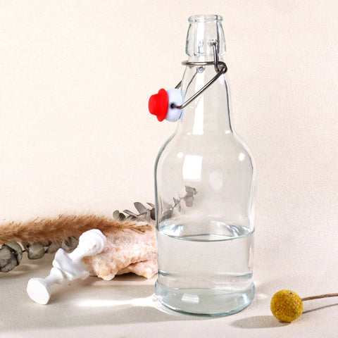 UrSpeedtekLive refrigerator-safe bottles keep beverages fresh and ready to chill.