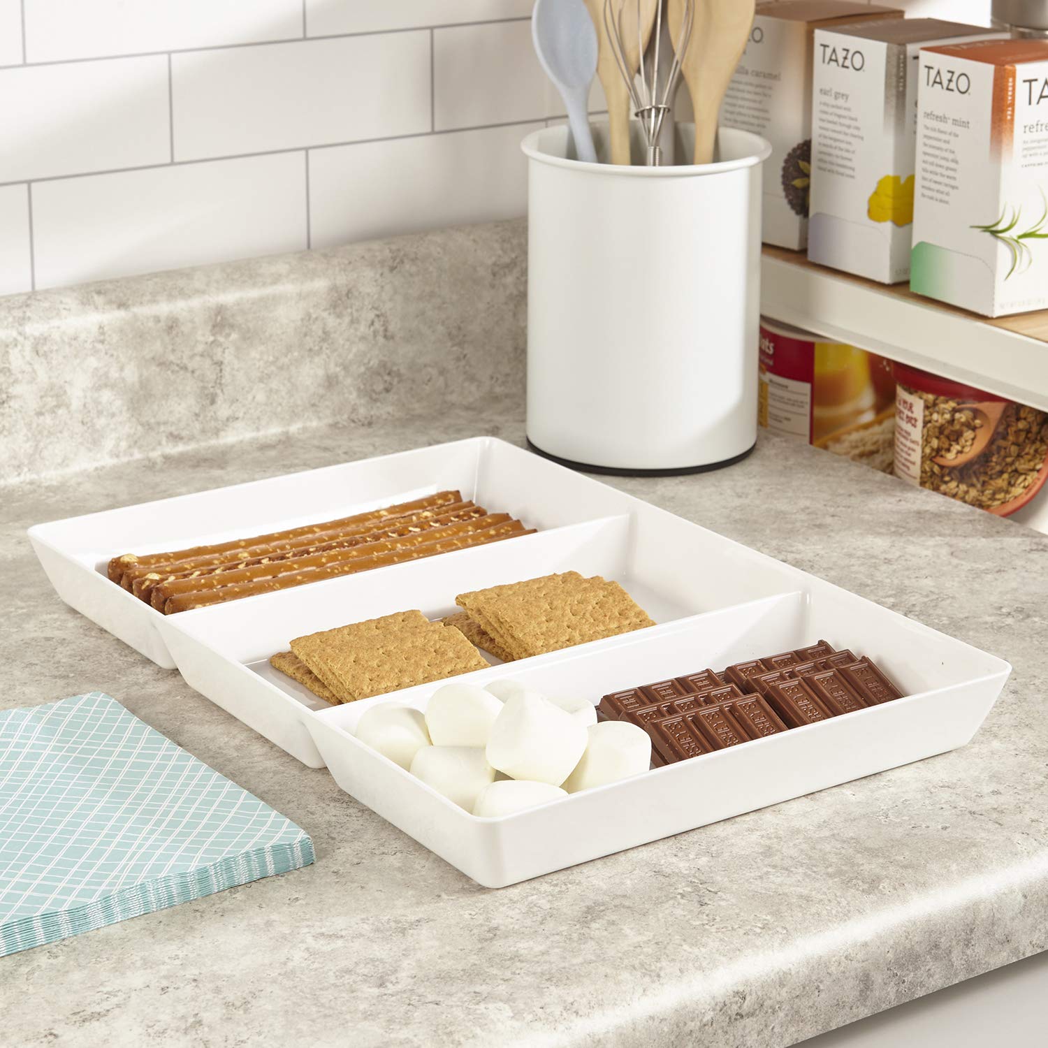 BPA-free, high-density plastic ensures durability without warping during events.