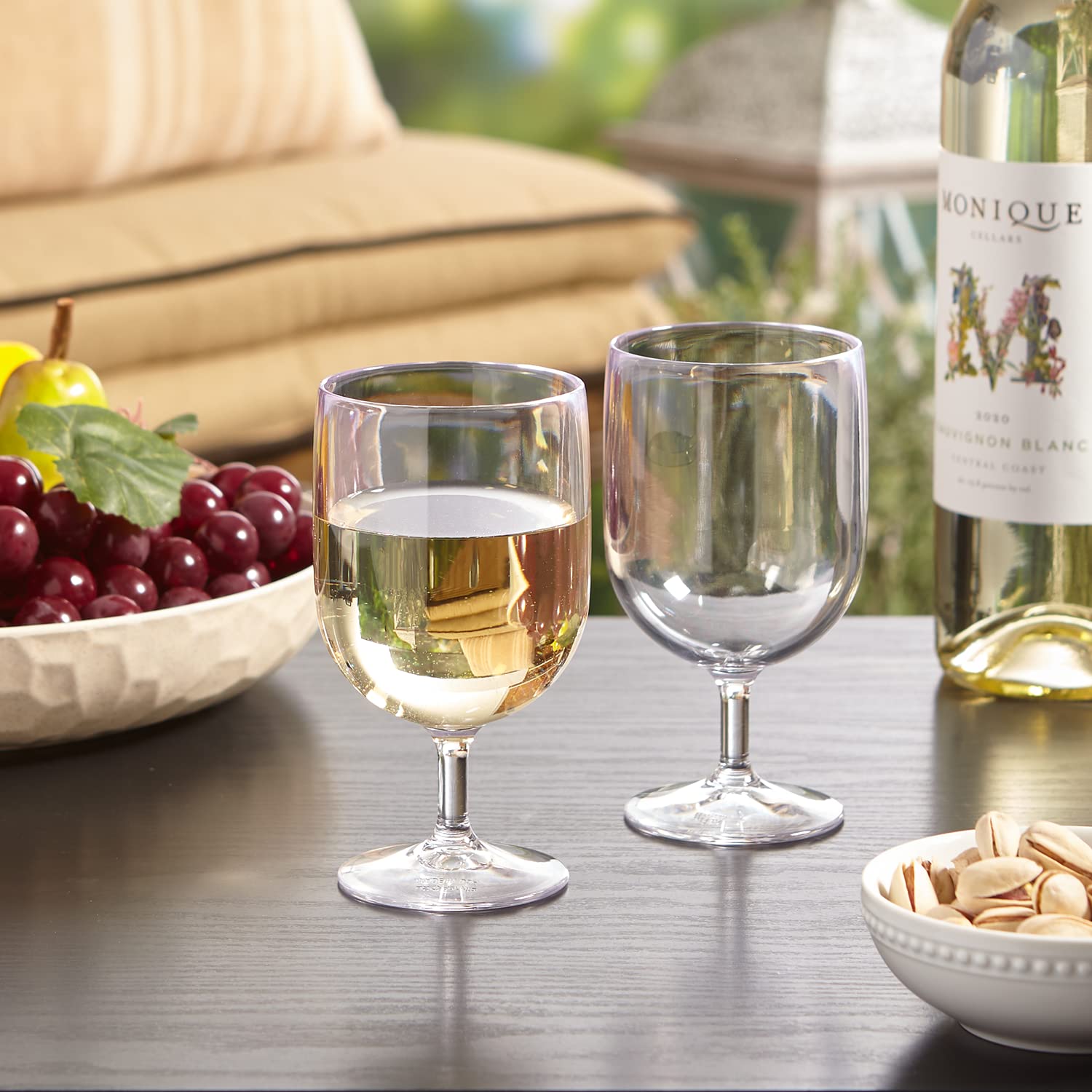 US Acrylic stackable wine stem in clear plastic offers durability for reuse.