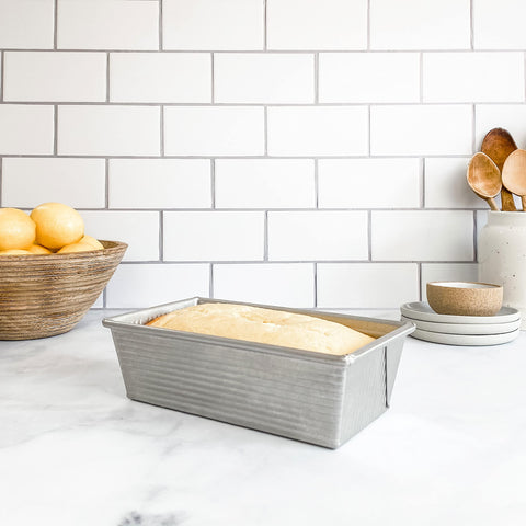 Non-stick coating enables effortless loaf release after baking