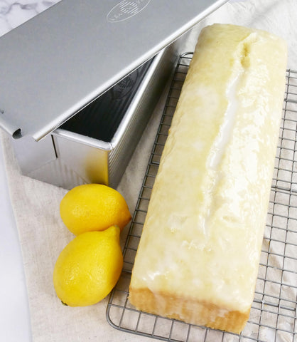 USA Pan Pullman Pan 13x4 inch baking surface demonstrates even heat distribution