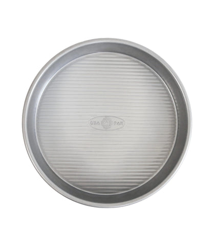 USA Pan round cake pan 9-inch delivers even baking for professional results.