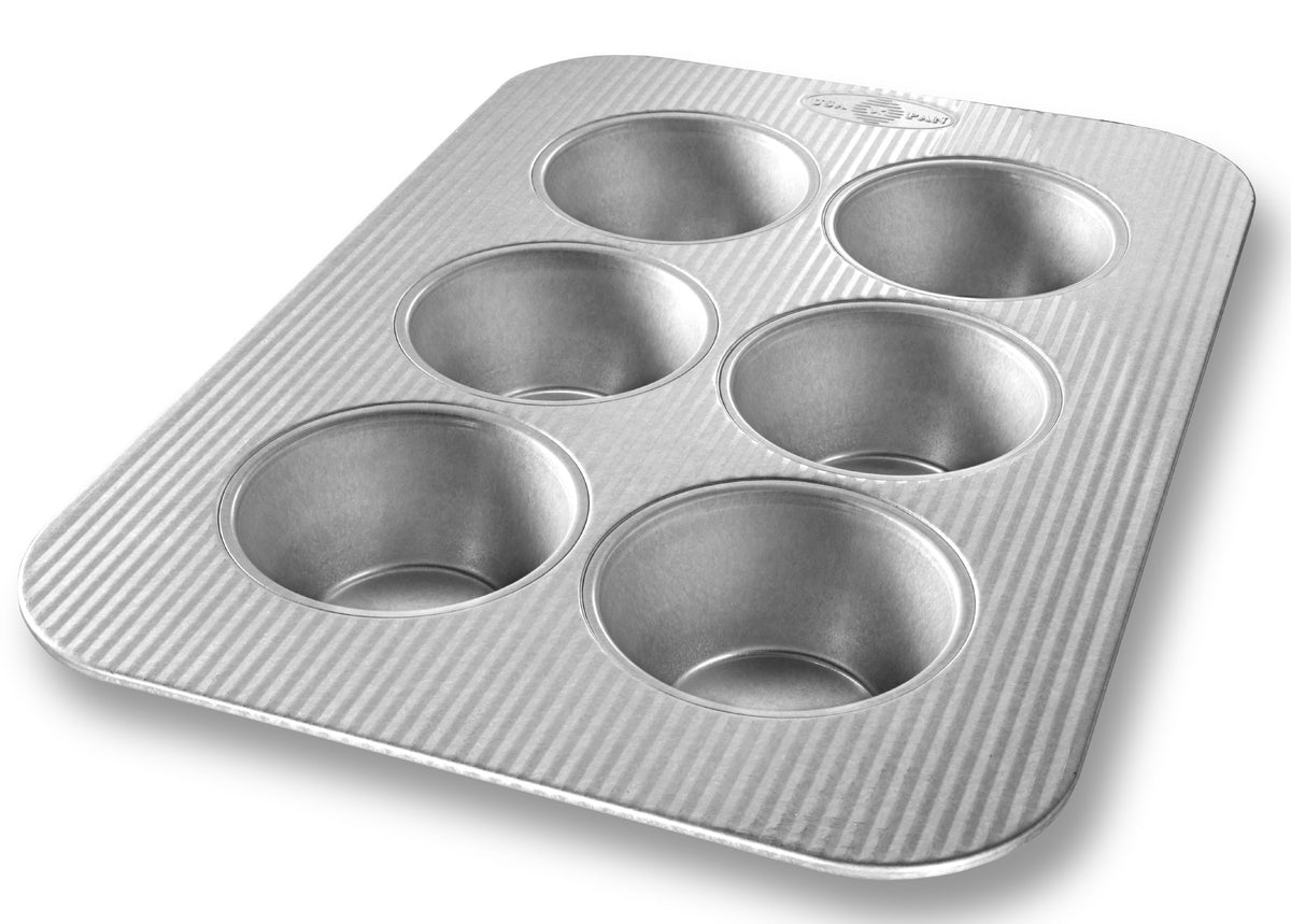 USA Pan Texas muffin pan six-well front view enhances even baking