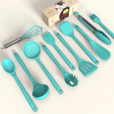 USECANO pasta fork in teal for tossing pasta without clumping