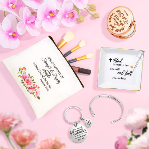 Utadaho bracelet complements outfits with daily faith reminders