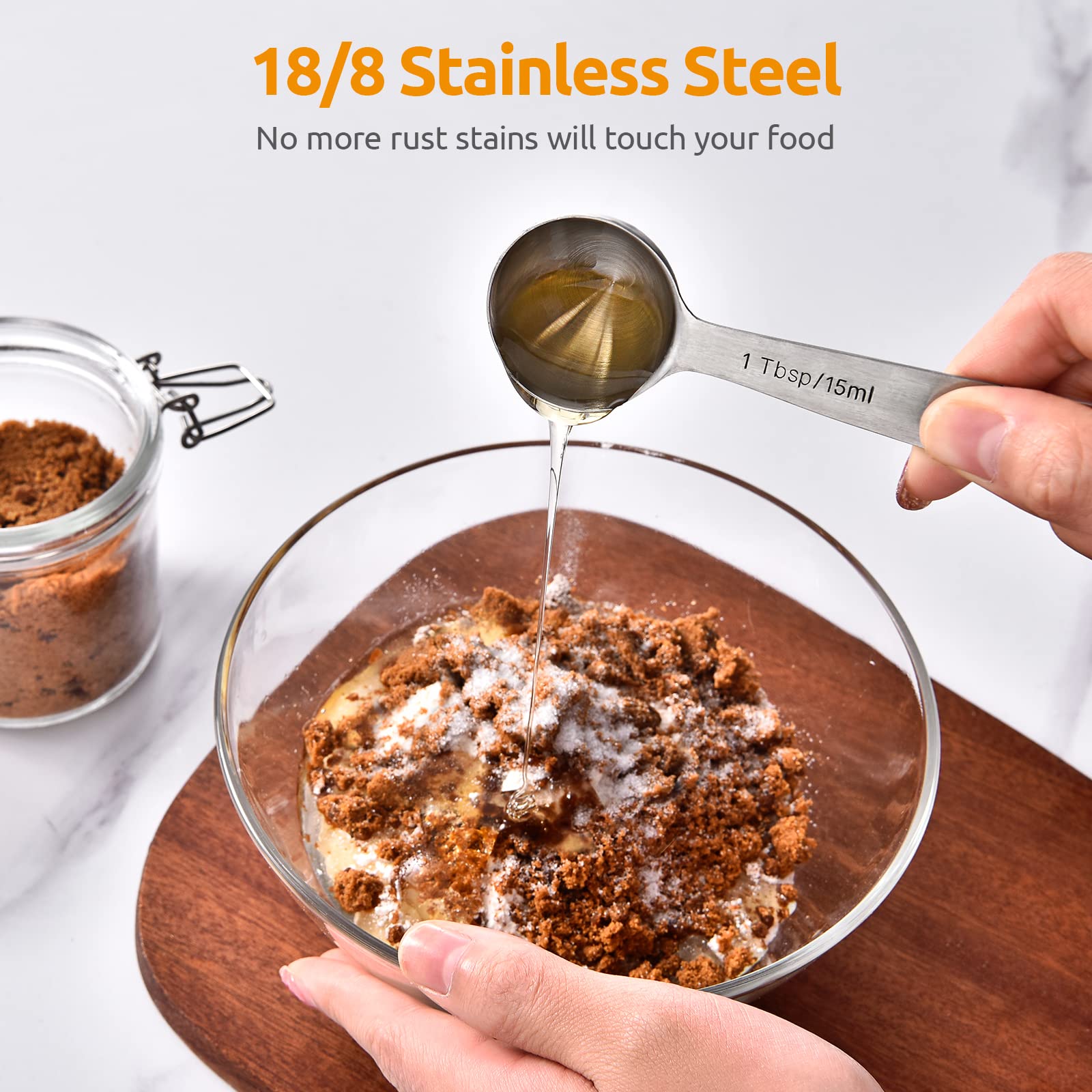 U-Taste dishwasher-safe spoons resist odors and rust in a busy kitchen.