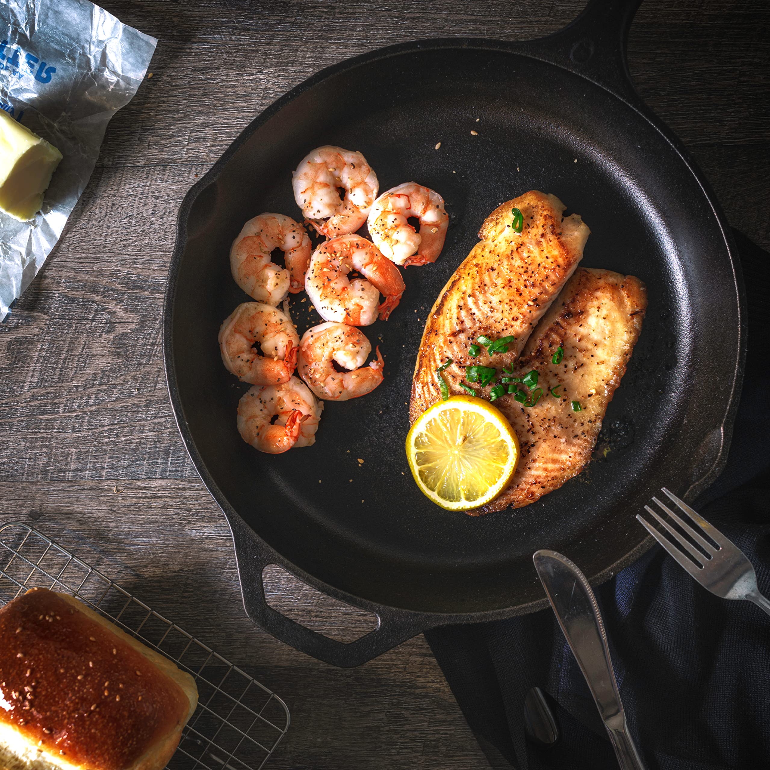 Utopia Kitchen Pre-seasoned Skillet Out of the Box ready to cook with natural seasoning