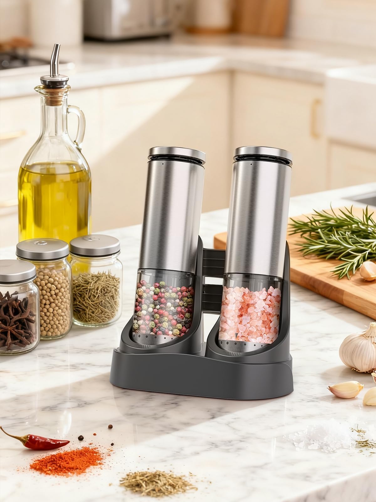 Silver finish adds stylish appeal to any kitchen counter with durable construction.