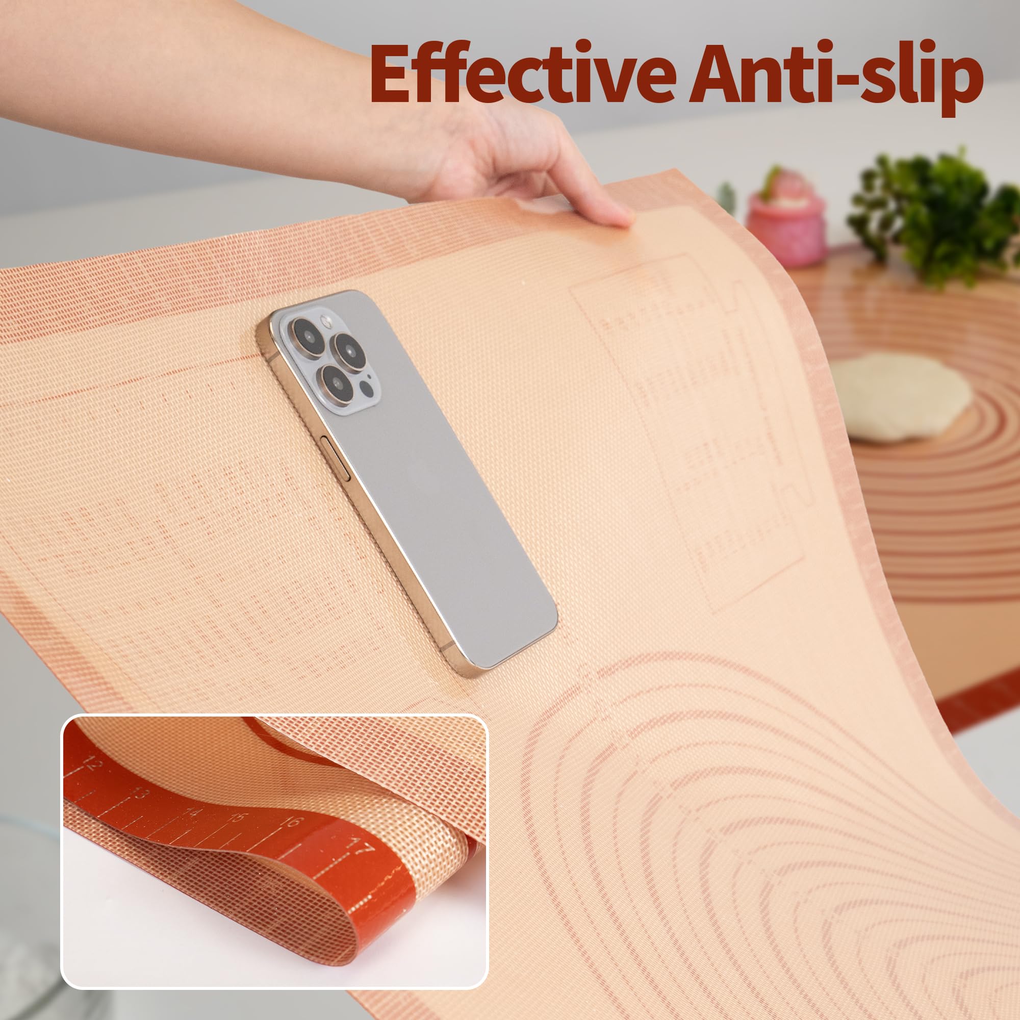 UWILLION roll-and-store band keeps the mat neatly organized when not in use.