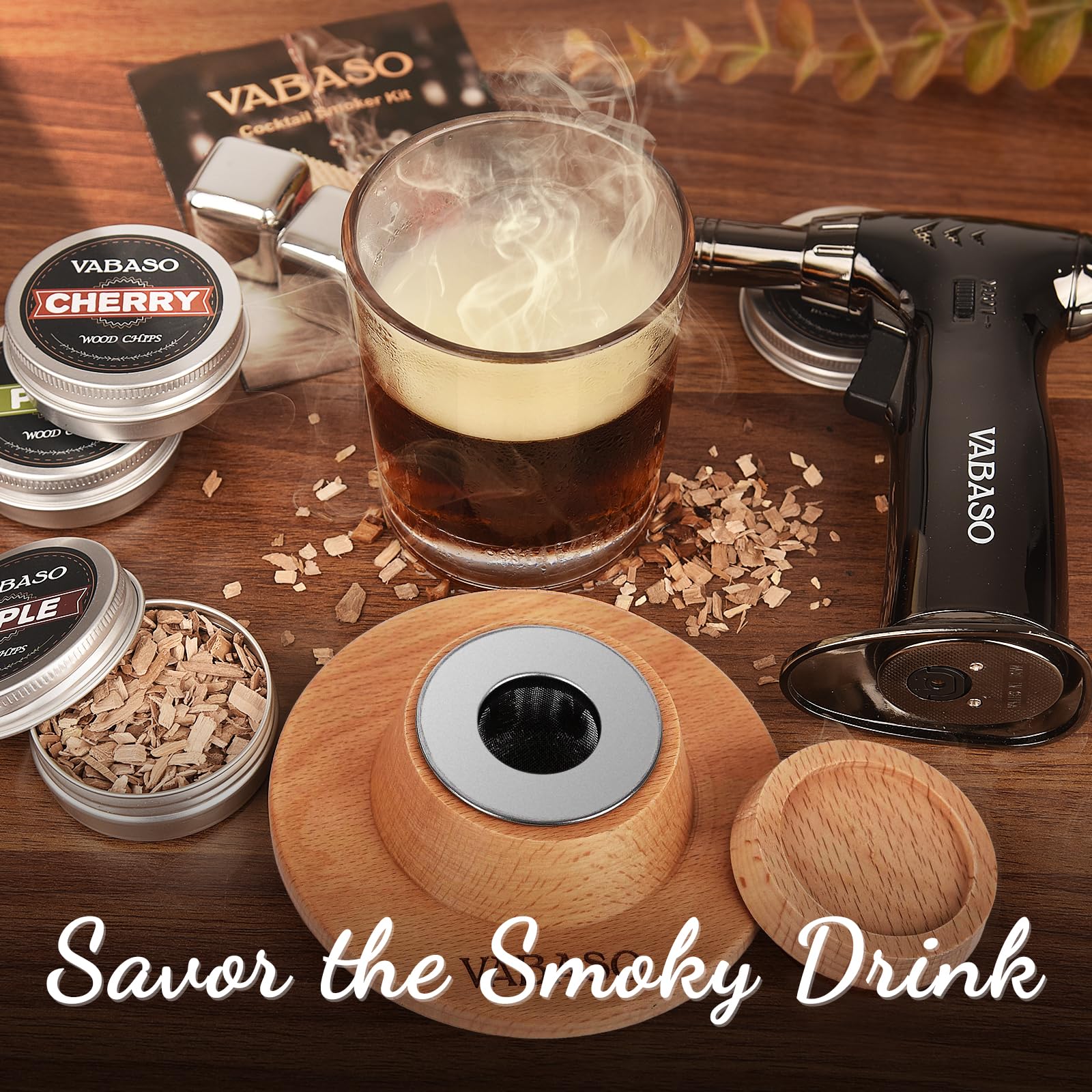 Vabaso triple-flame torch delivers quick, even smoke for cocktails