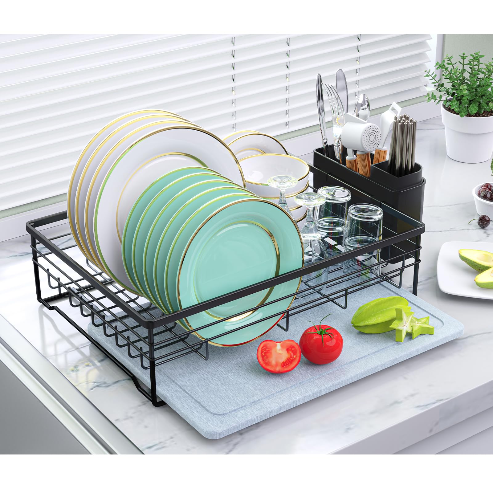VABNEER dish drying rack with stone mat base keeps counters tidy and dries dishes efficiently.