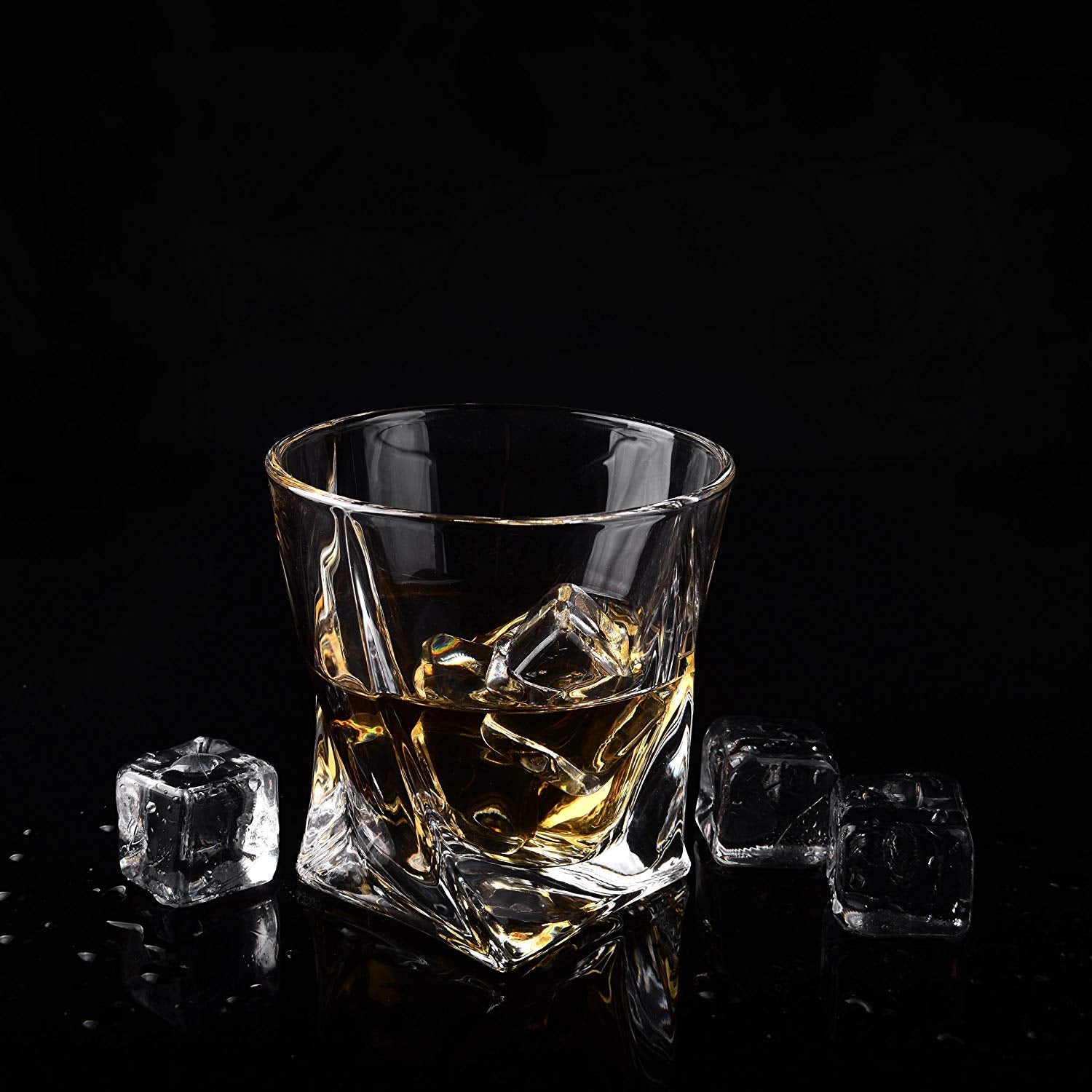VACI GLASS twist-design whiskey glasses promote aroma release during tasting