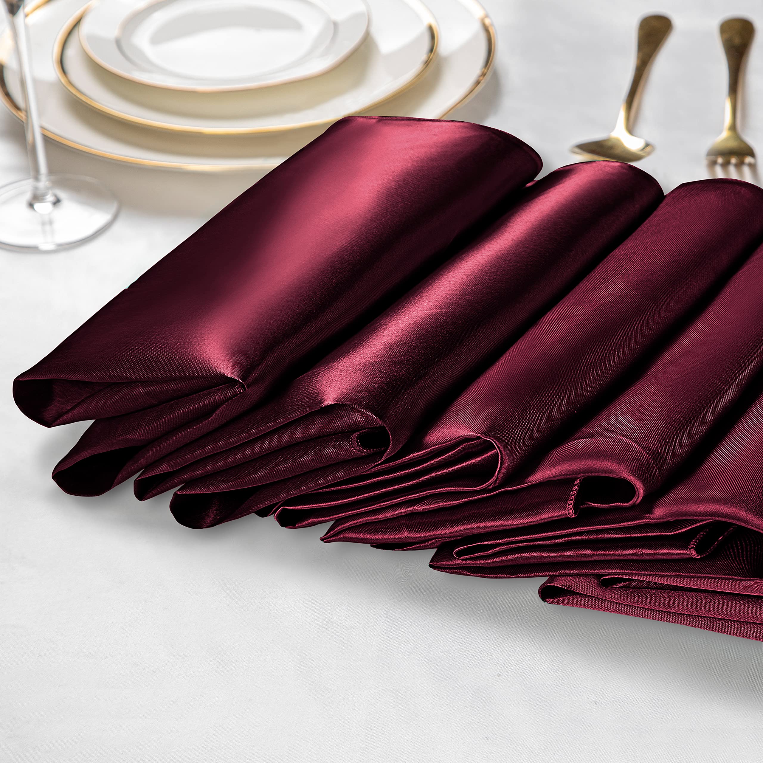 Durable VACVELT napkins are machine washable and reusable for events.