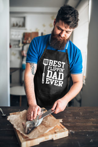 VAGAVY gift-box presentation makes this apron a ready-to-gift option