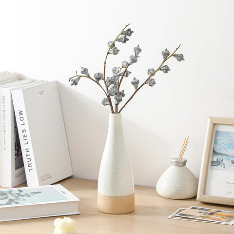 Vancasso cream glaze adds an elegant touch to kitchen décor.