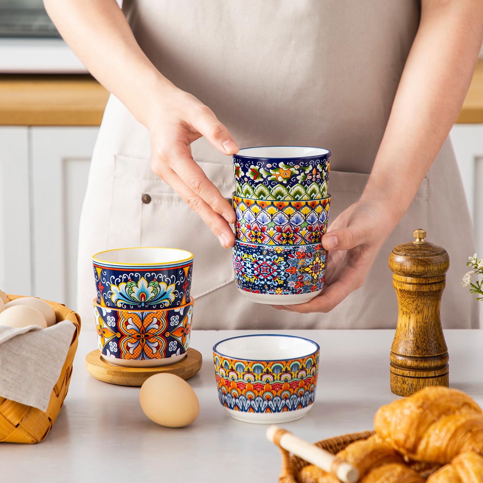 Vancasso gift-ready dessert set for gatherings.
