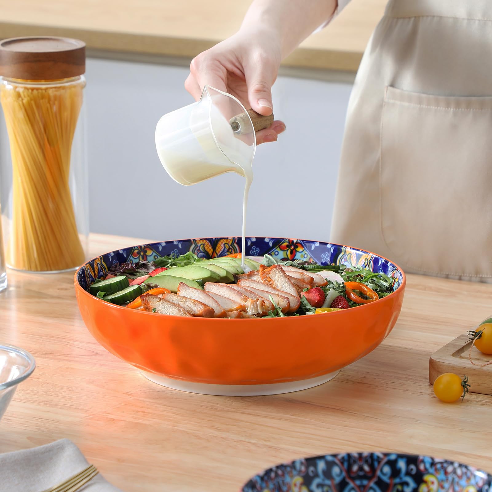 Vancasso 78 oz bowls feature durable glaze suitable for daily use.