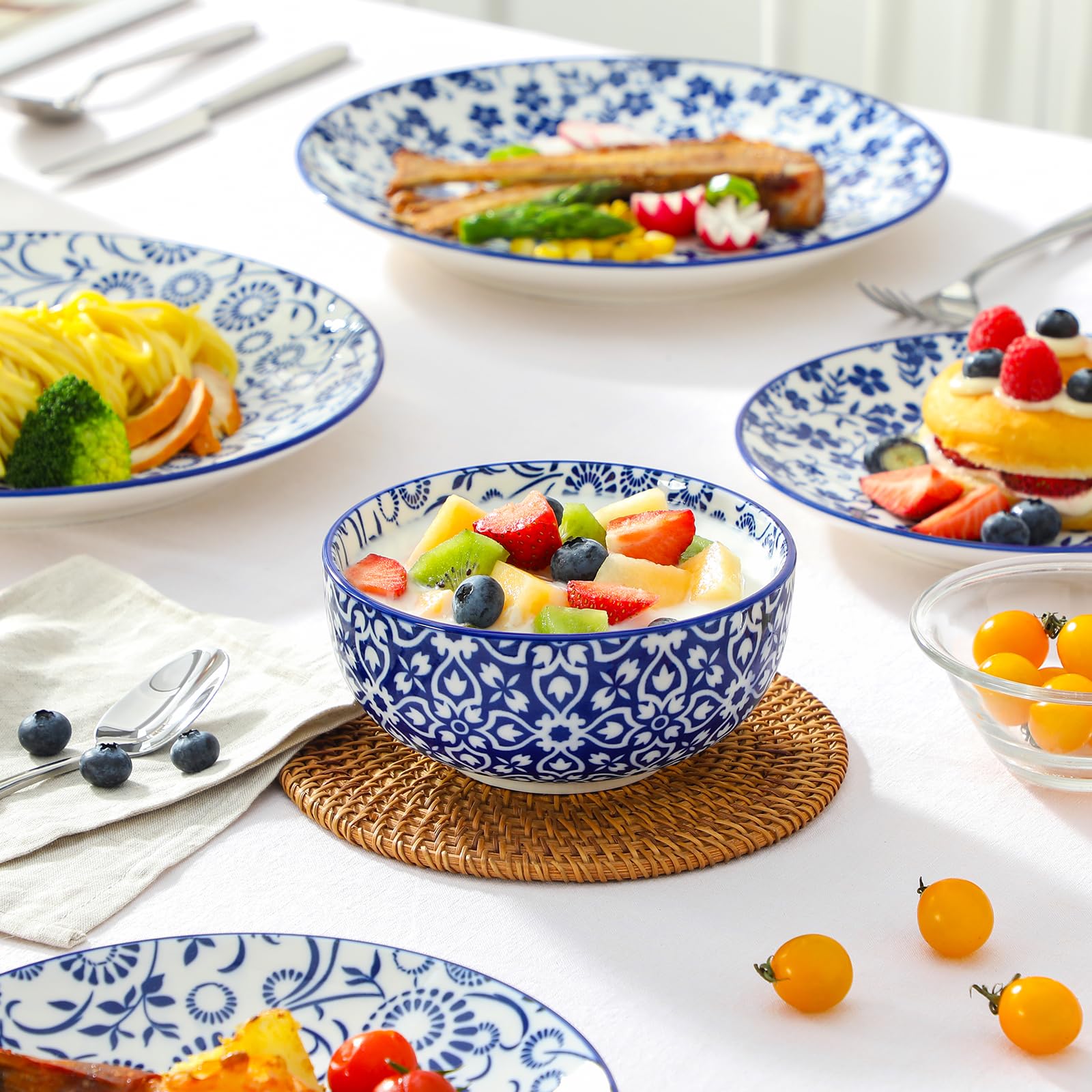 Vancasso Selene blue and white glaze creates a classic, versatile table setting.
