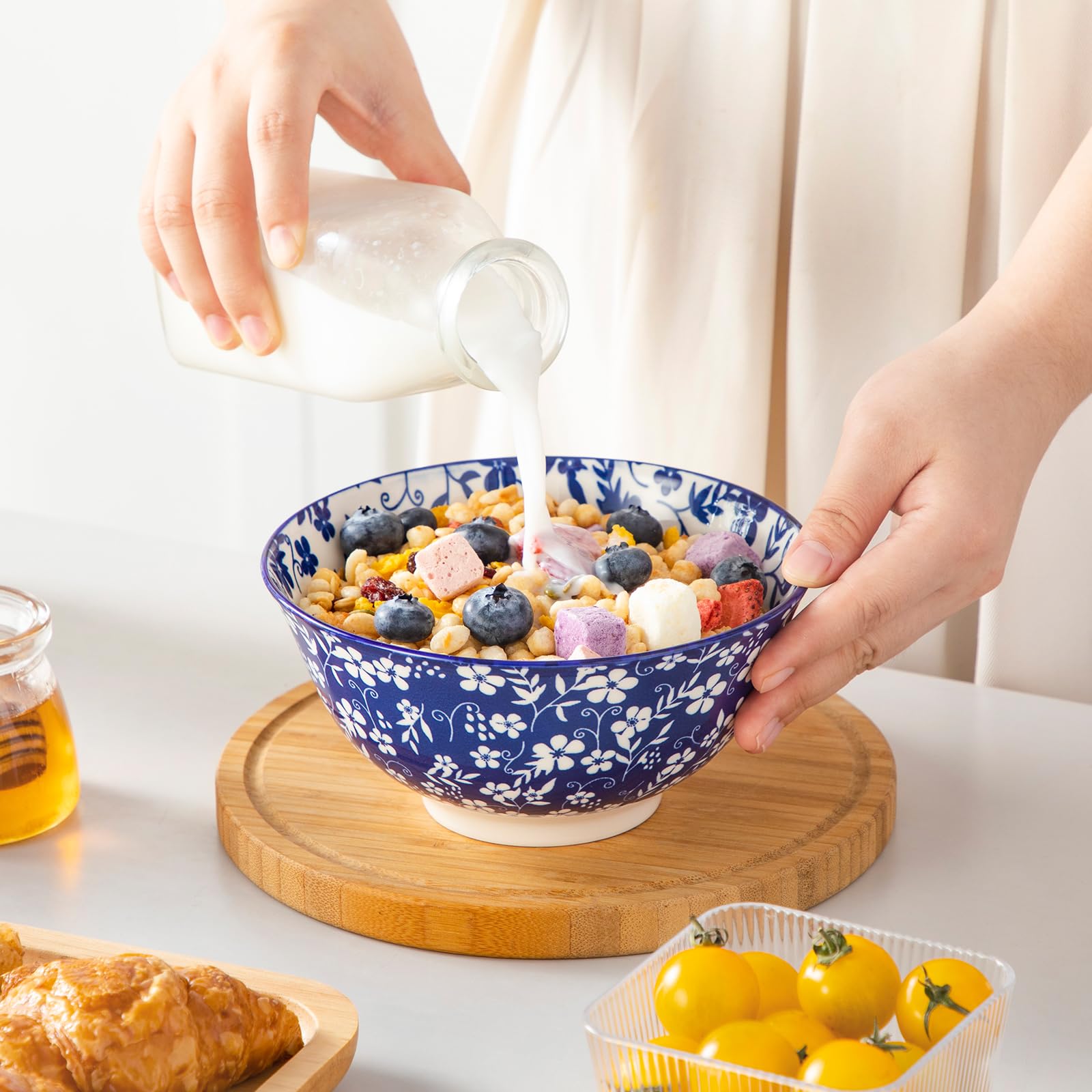 Vancasso Selene stackable design saves kitchen storage space.