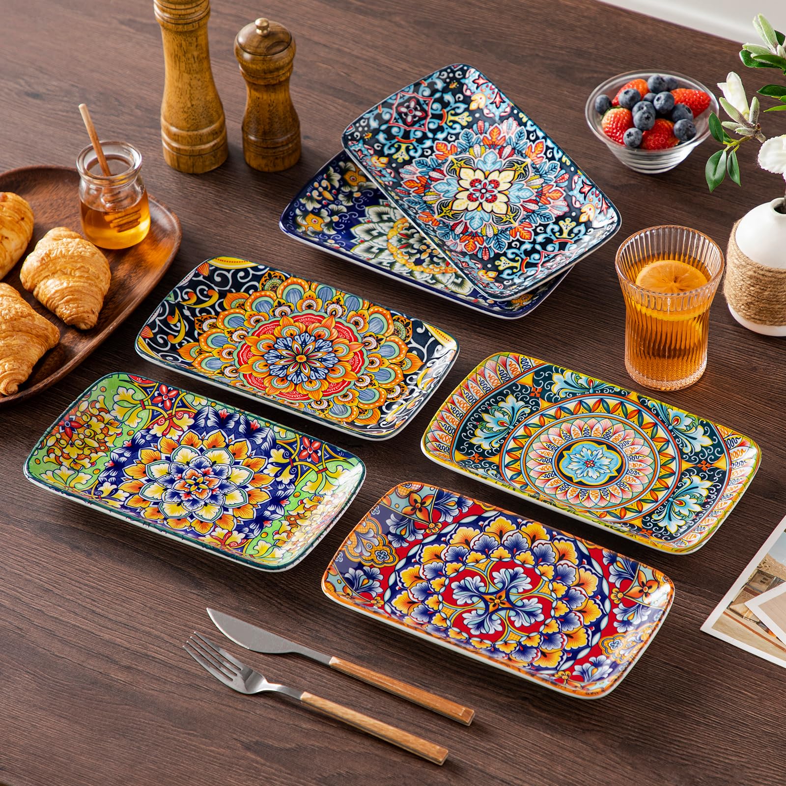 Vancasso Simi microwave-safe plate for quick heating and serving.