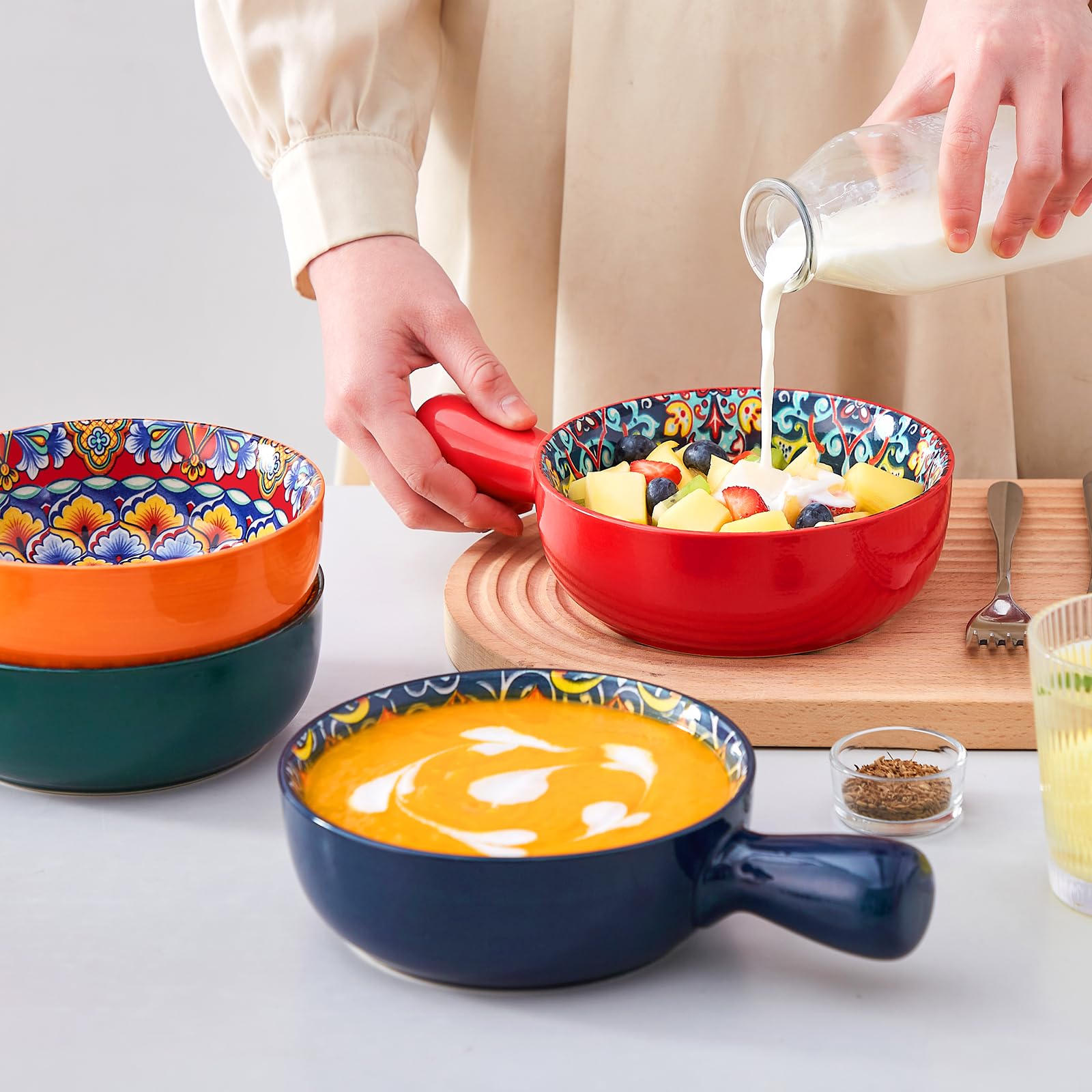 Vancasso versatile bowls suit soups, pasta, chili, or cereals.