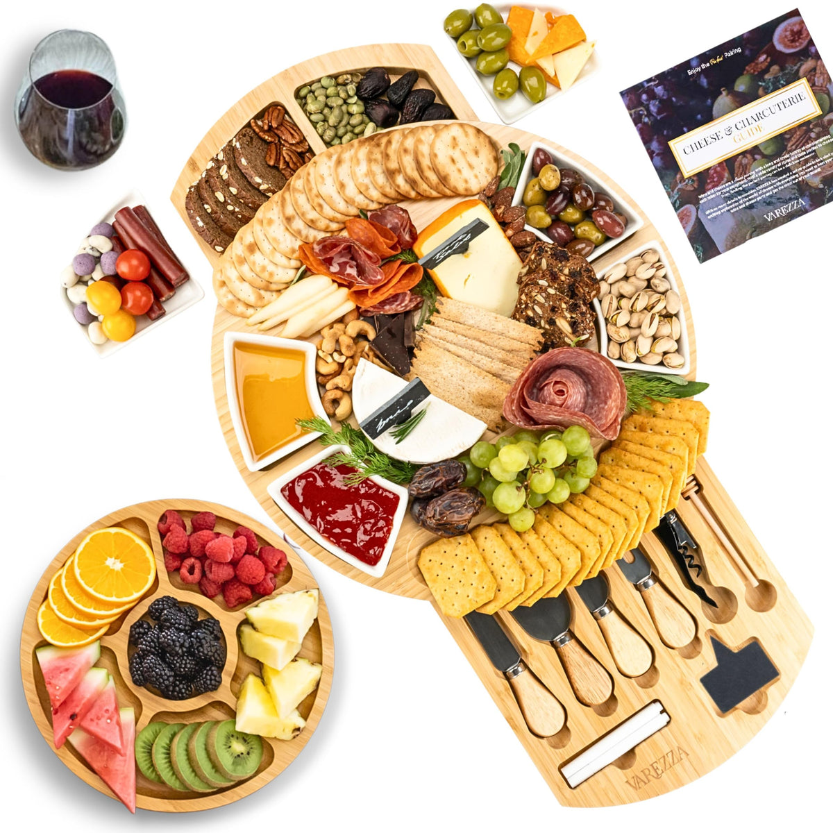 VAREZZA 16-inch round board for impressive entertaining.