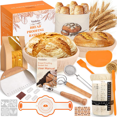VEDALIO round proofing basket shapes round loaves with a crisp spiral pattern.