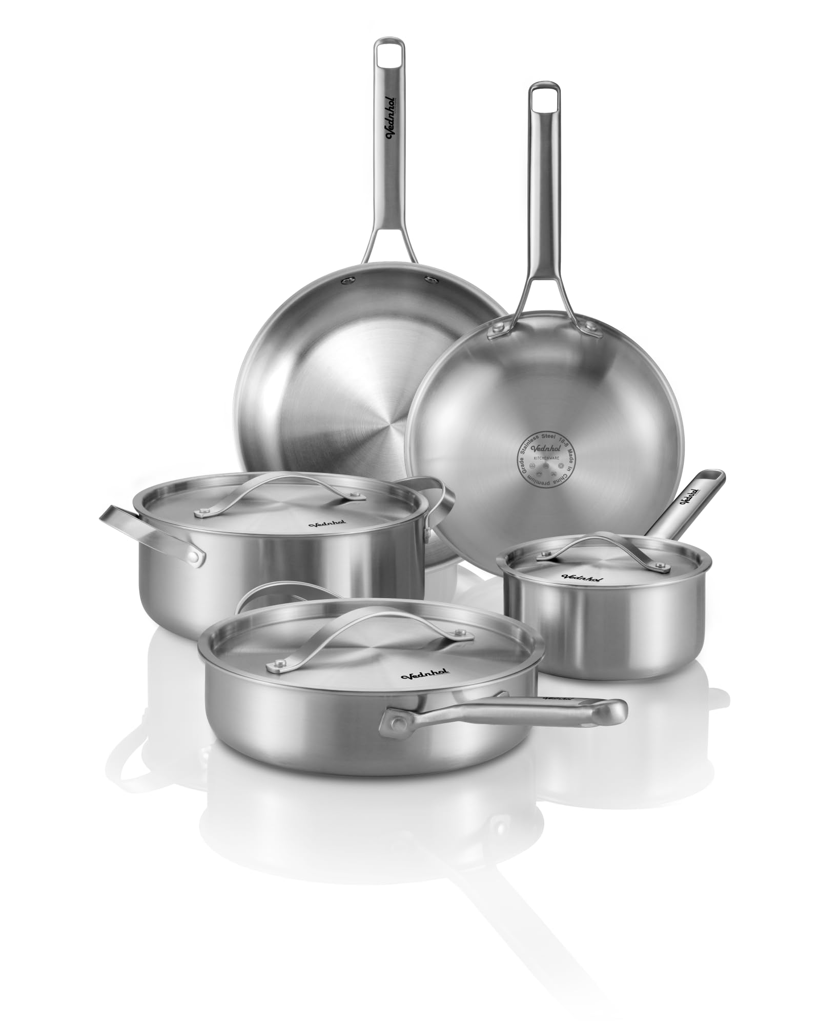 VEDNHOL 8-piece tir-ply set displayed together for versatile home cooking