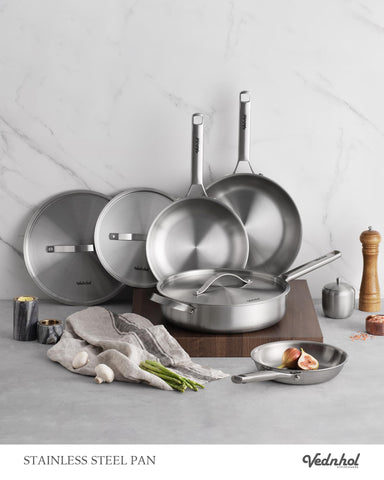 VEDNHOL stainless steel lid closeup highlighting moisture retention for flavorful cooking