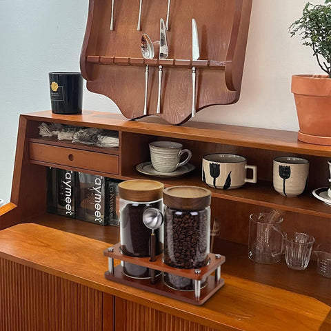 Venuekkuri bamboo shelf with stainless steel poles adds stability and a stylish kitchen display.