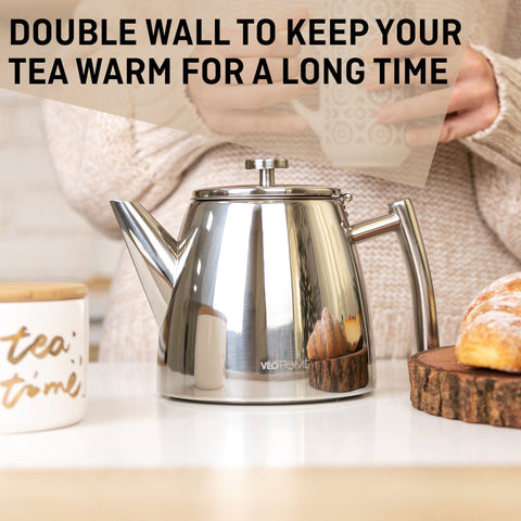 Close-up of VeoHome insertable diffuser ready for infusion.