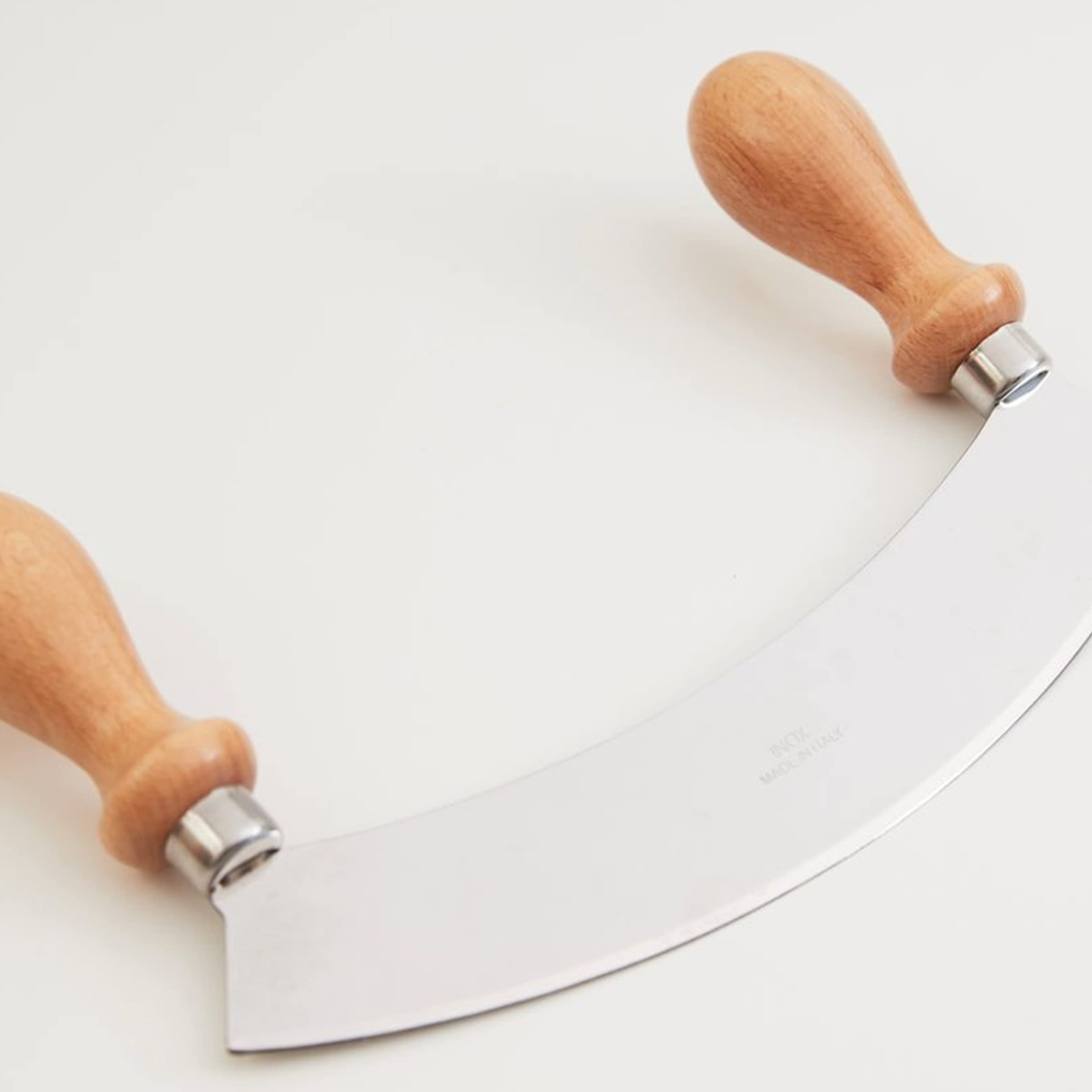 Verve CULTURE Italian Mezzaluna large beechwood handles provide comfortable grip
