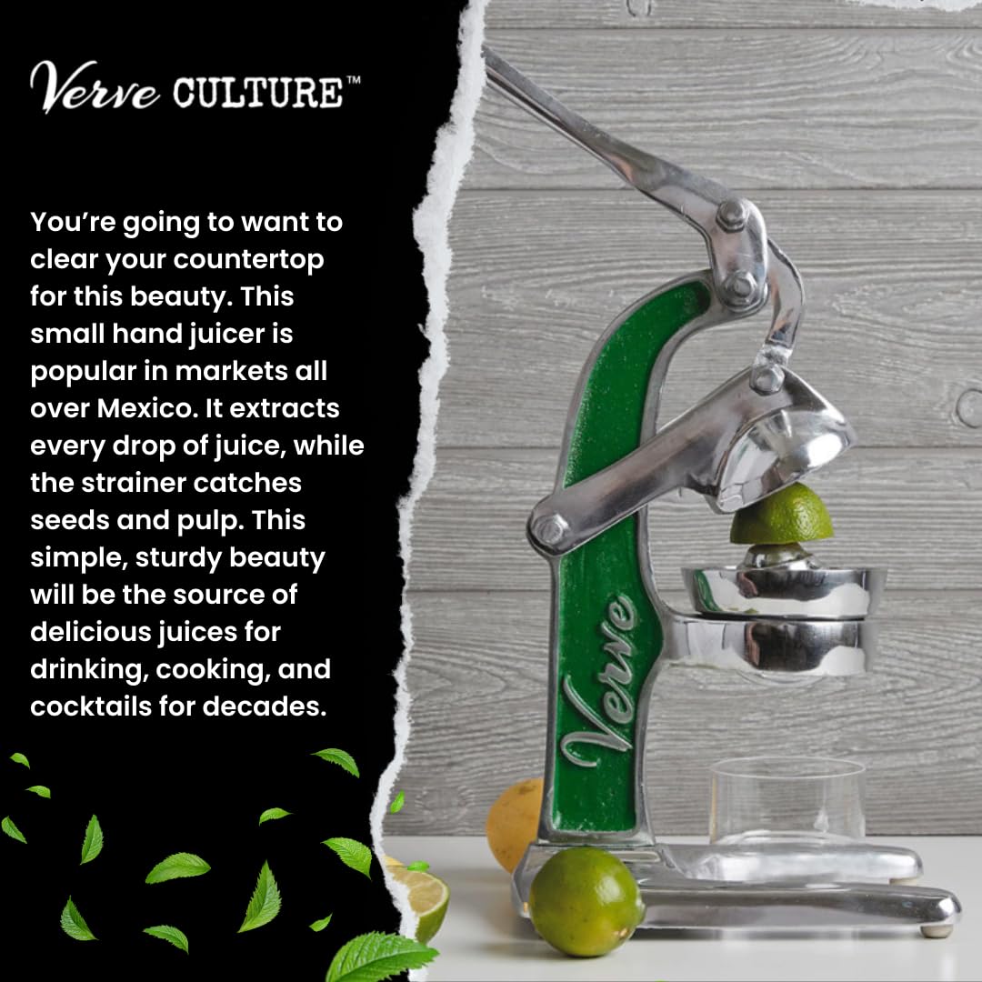 Verve CULTURE juicer juice collection tube shows effortless fresh juice collection.