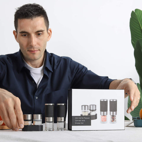 VEVOK CHEF salt shaker compact set shown for daily use and sharing.