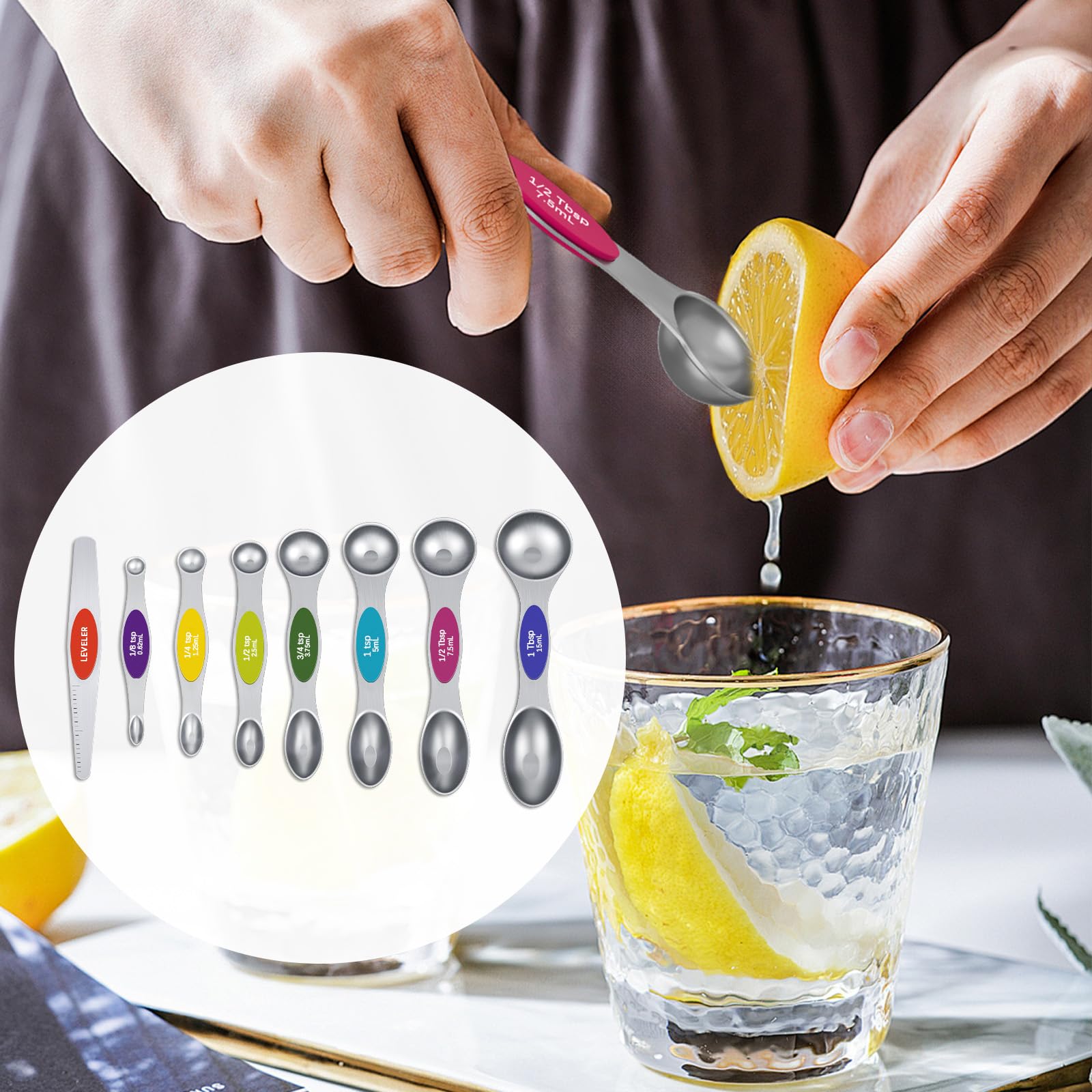 Vfuni dual-sided design measures dry and liquid ingredients with ease.
