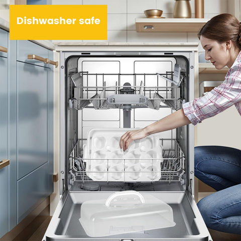 VGOODALL transparent lid protecting desserts from dust and pests during transport.