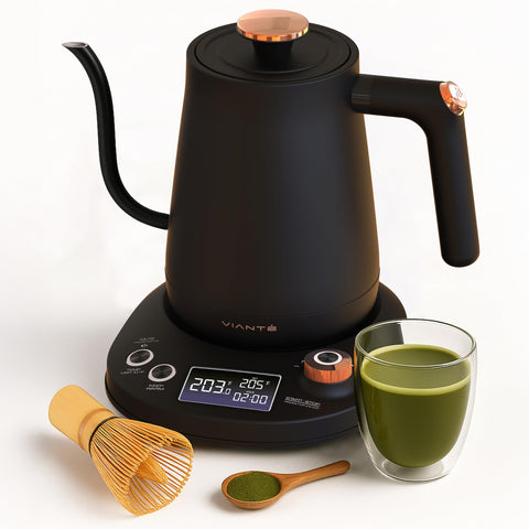 Vianté electric gooseneck kettle pouring for precise pour-over brews