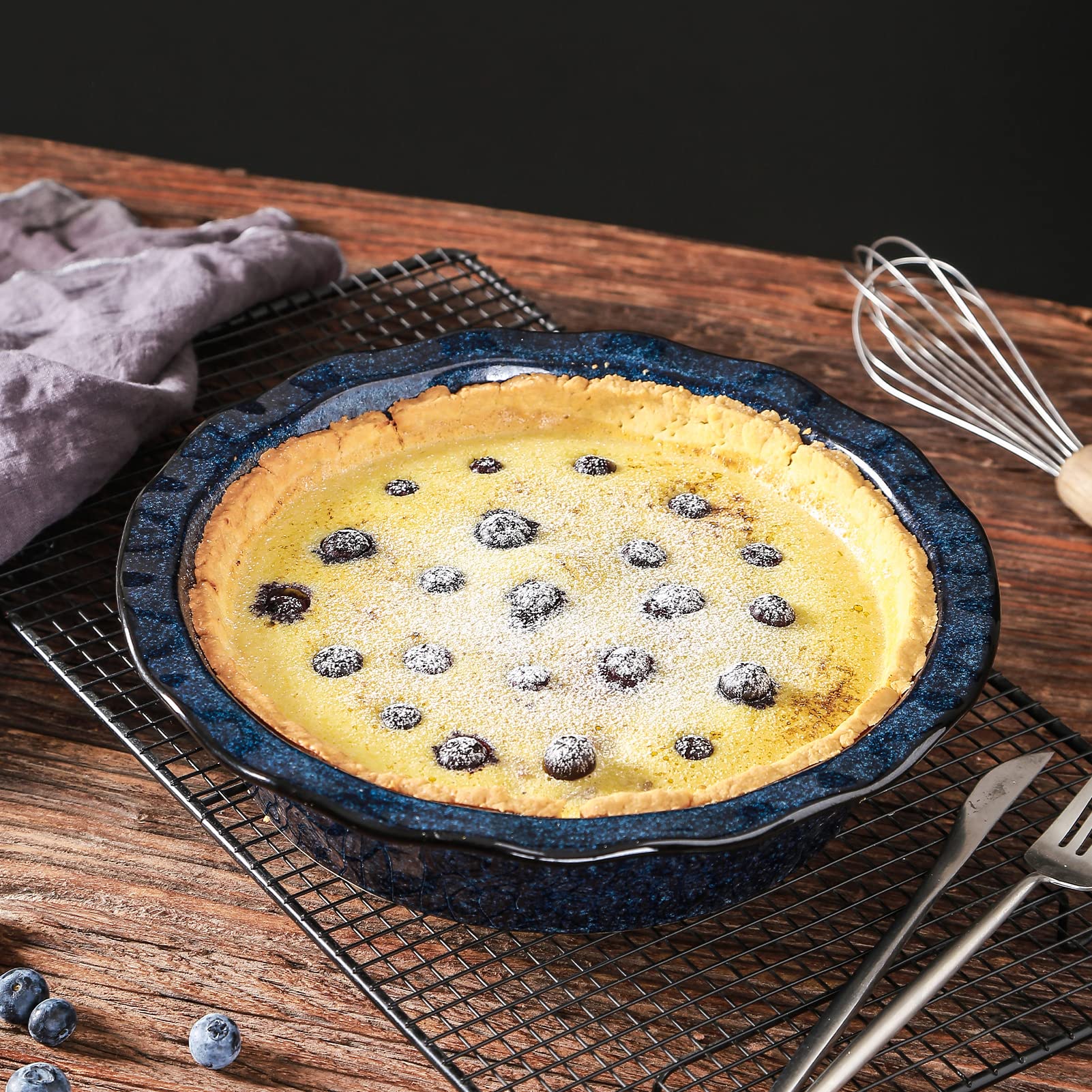 Vicrays deep fluted pie dish design supports tall, flaky crusts.