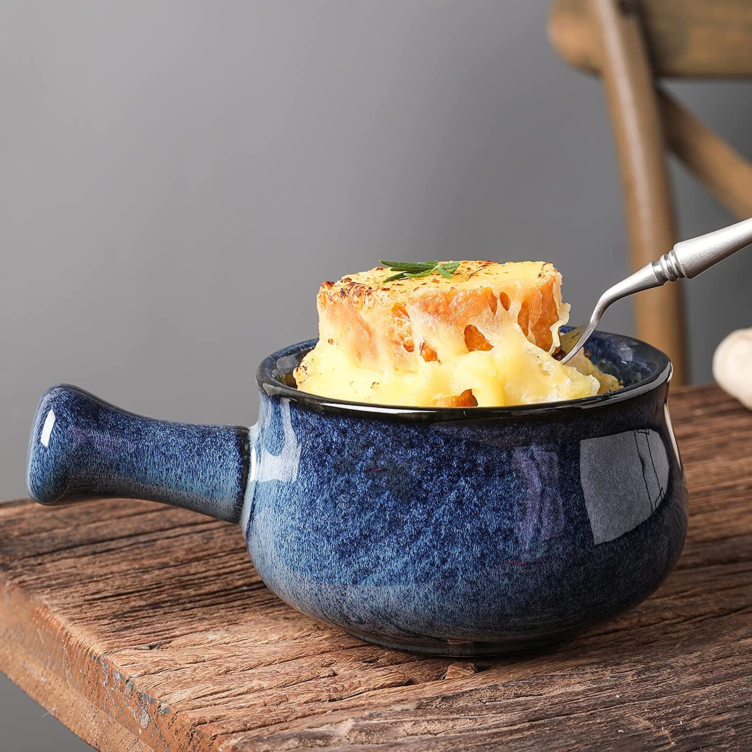 vicrays Four blue onion soup bowls set for family meals and gatherings