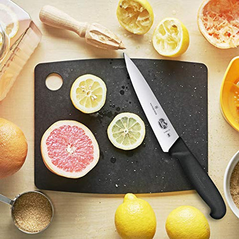 Victorinox Fibrox 6-Inch Knife handle provides a non-slip grip even when wet.