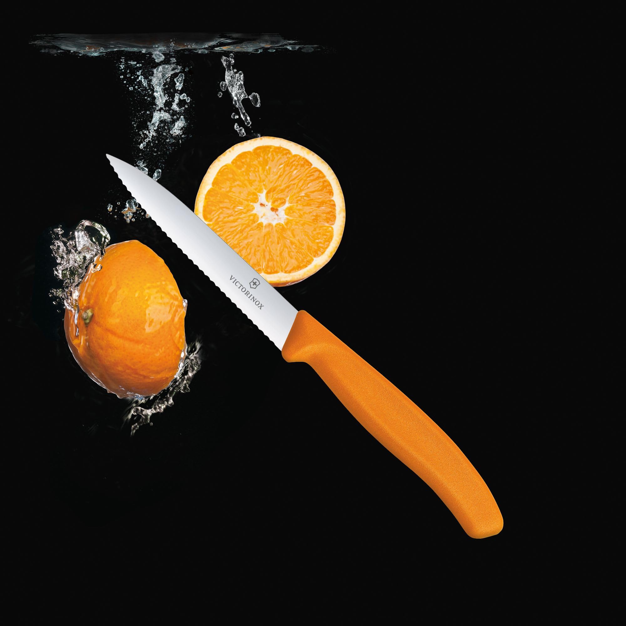 Ergonomic grip and lightweight blade from Victorinox for comfortable extended use
