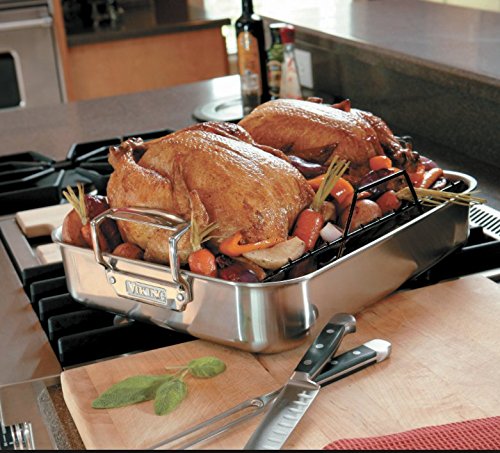 Viking roasting pan is dishwasher-safe for convenient cleanup.