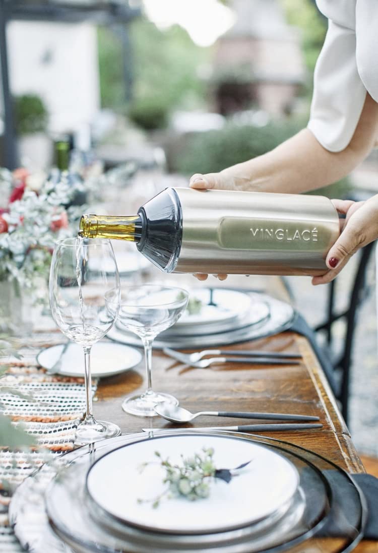 Vinglacé easy-top design lets you insert and seal while keeping wine cool