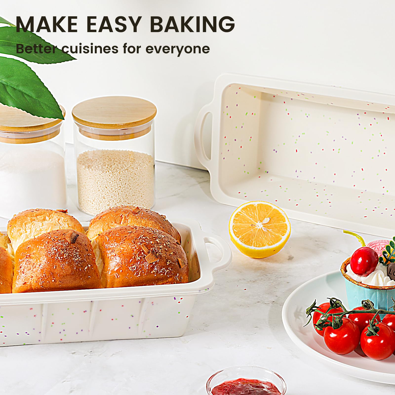 Vinino oven-safe bread pan withstands high temperatures for versatile home baking.