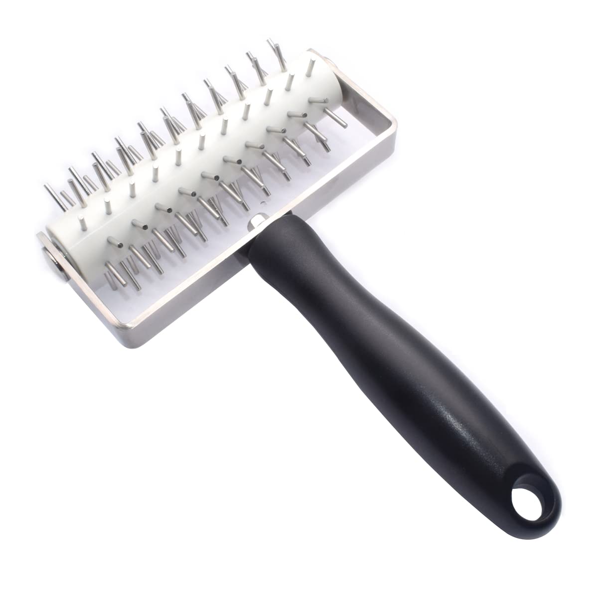 VINMEN AMPSEVEN dough docker roller with stainless steel spikes for even crusts.