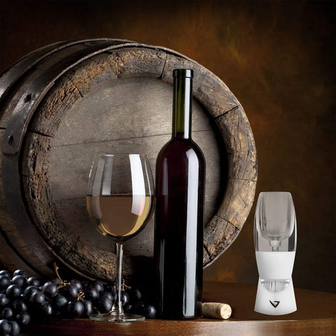 Vinturi Classic dishwasher-safe aerator and stand in white