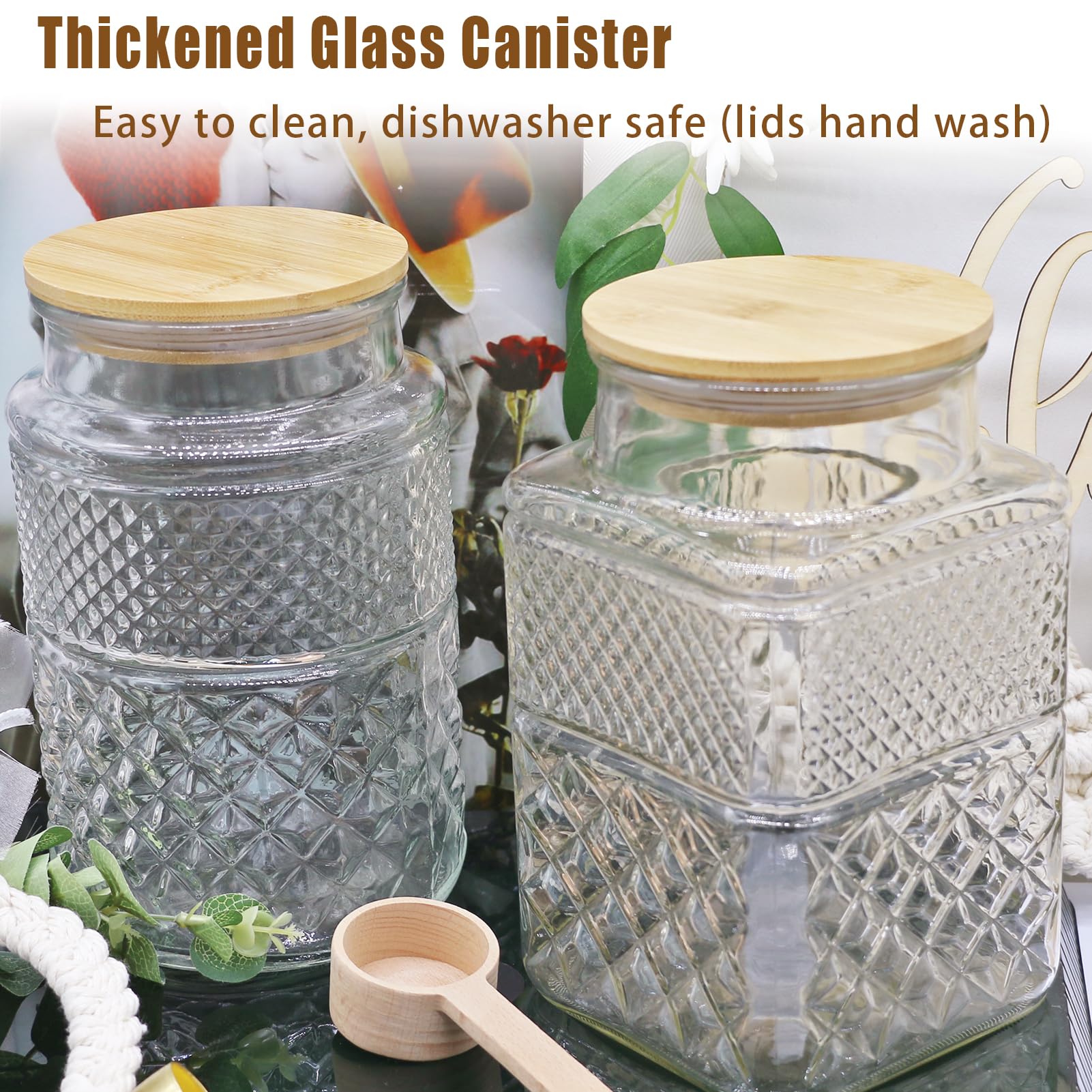 Viovian diamond-pattern glass adds vintage charm and grip.