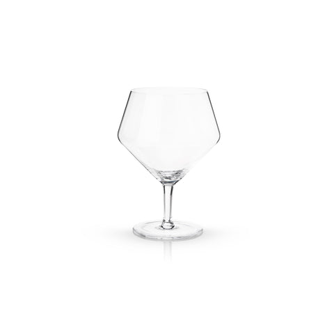 Viski Raye set photographed with ice and citrus garnish for a refined serve.