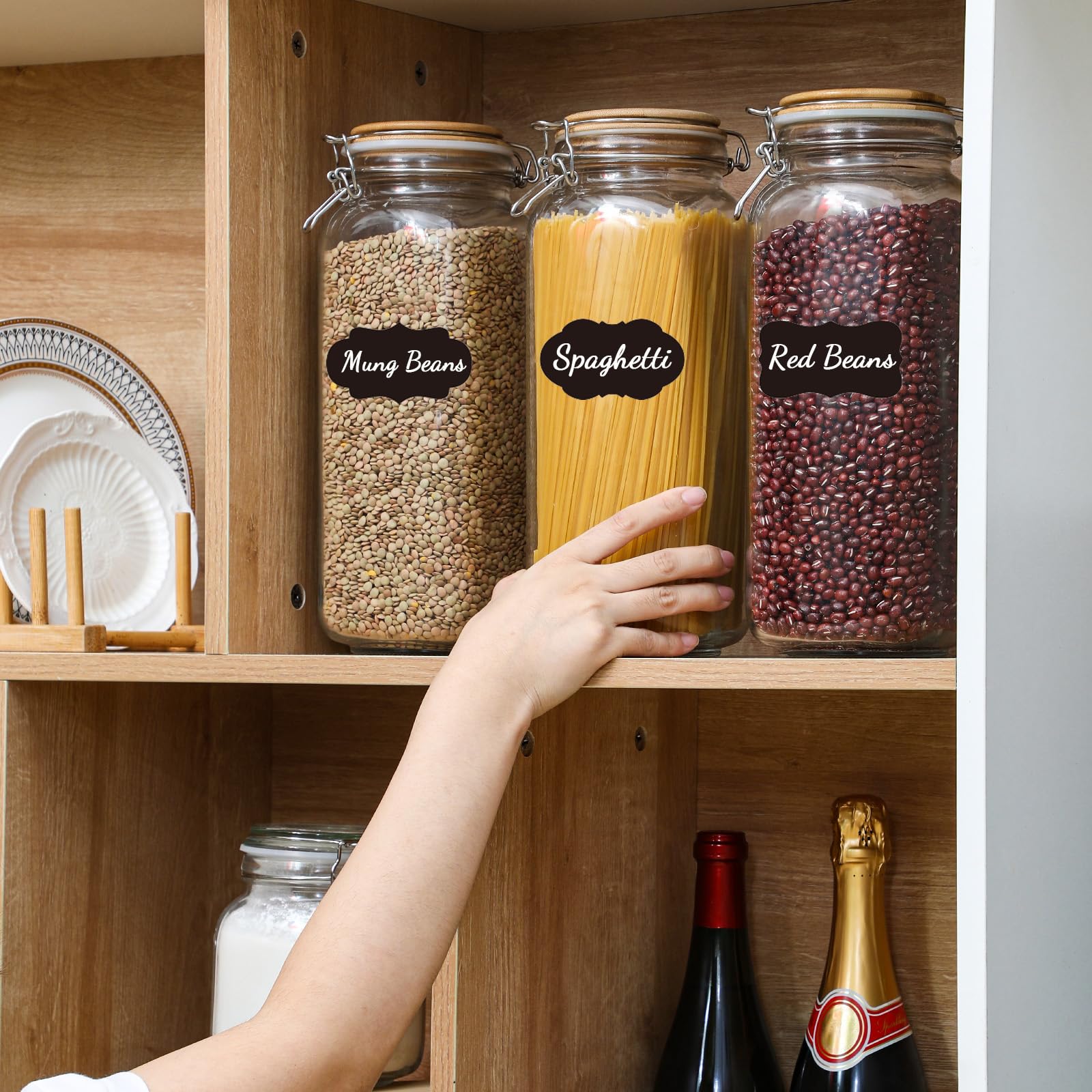 VITEVER three-pack glass jars fit compactly on shelves.